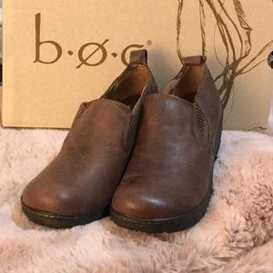 B.O.C wedge shoes